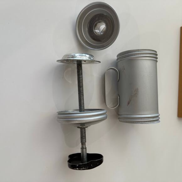 Vintage Mirro Cookie Pastry Press12 Discs Decorator Tips Aluminum Wood Stand - Picture 3 of 8